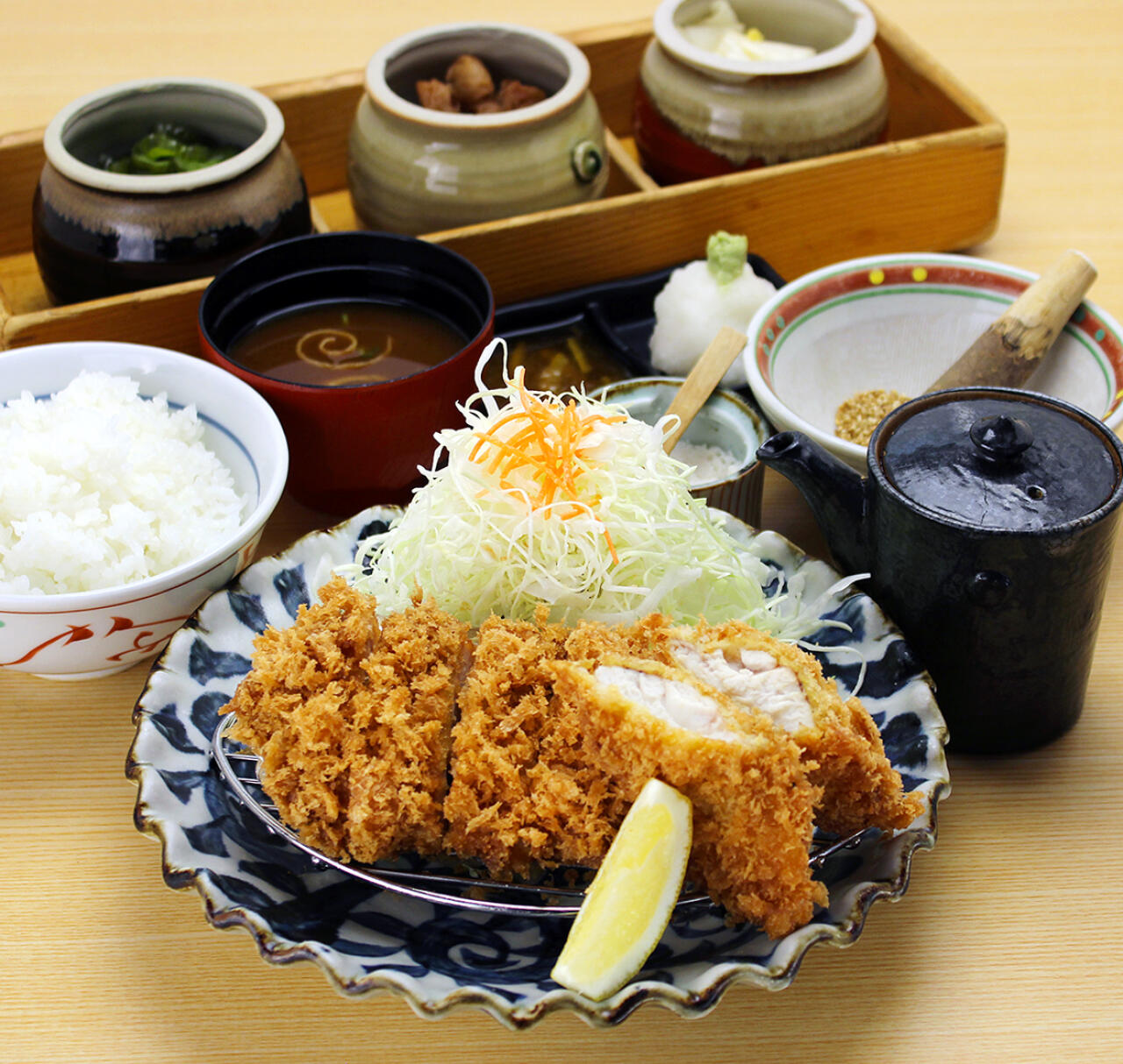 厚切りとんかつ・魚かつ よし平 | 田辺市のグルメ | 和歌山県エリア