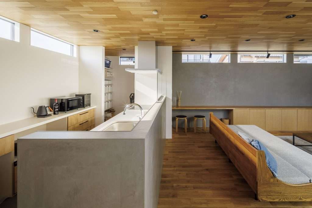 ガルバリウムとレッドシダーのジャパンディなお家