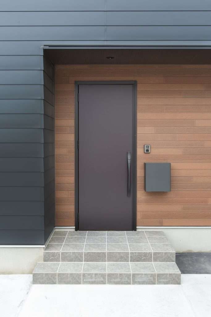 モノトーンでシンプルカッコイイお家