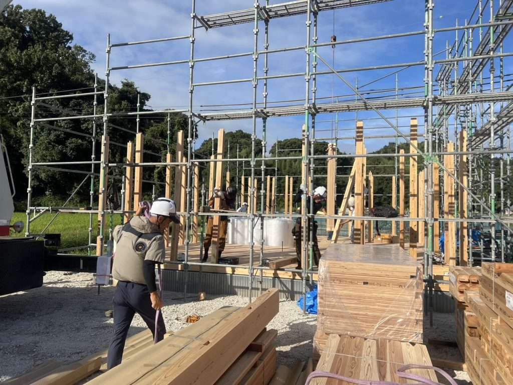大地震の後も住み続けられるお家上棟しました