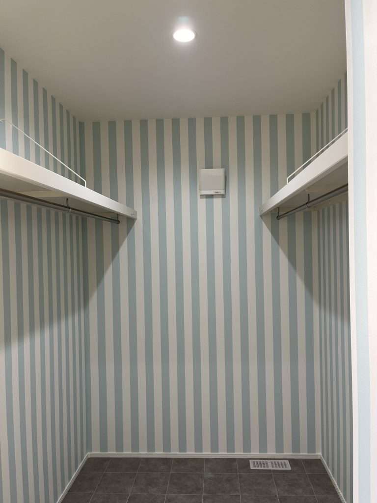 片付け上手になれるファミクロ　ファミリークローゼット