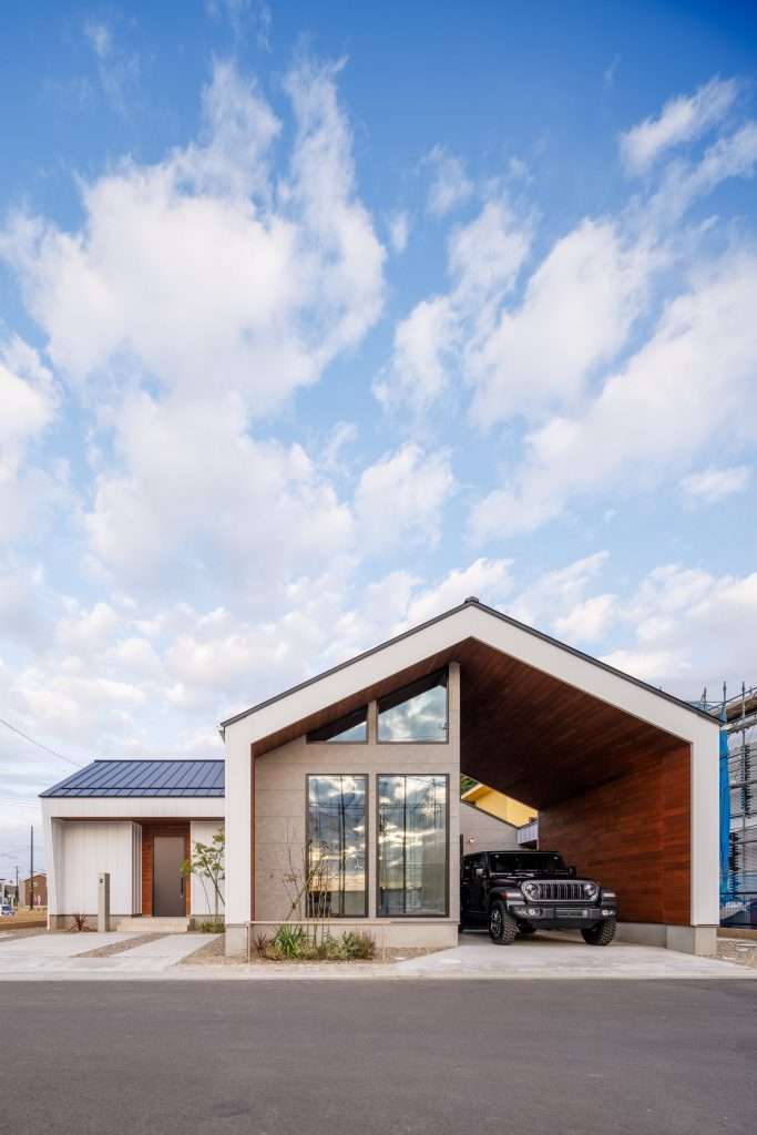 抜群の開放感でくつろげるデザイン住宅