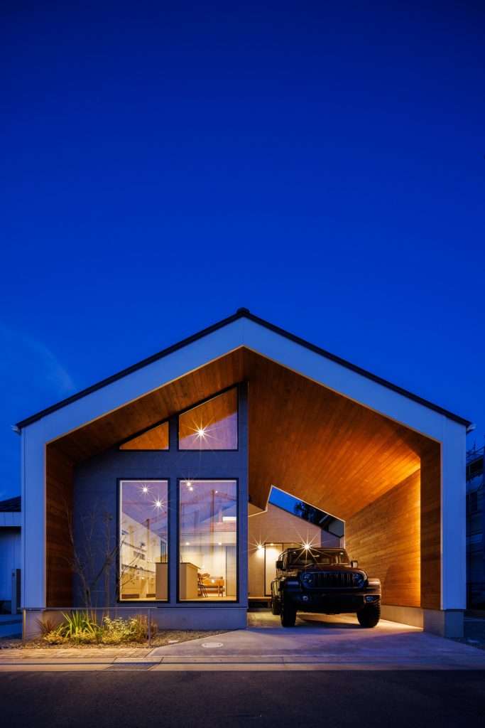 抜群の開放感でくつろげるデザイン住宅