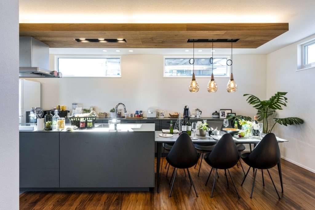 家事がラクになるダイニング一体型キッチン