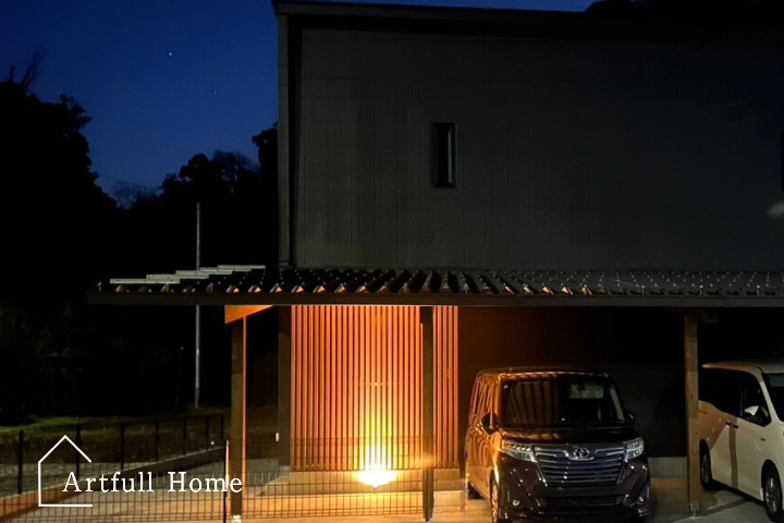 玄関をおしゃれに見せる外構ライティング