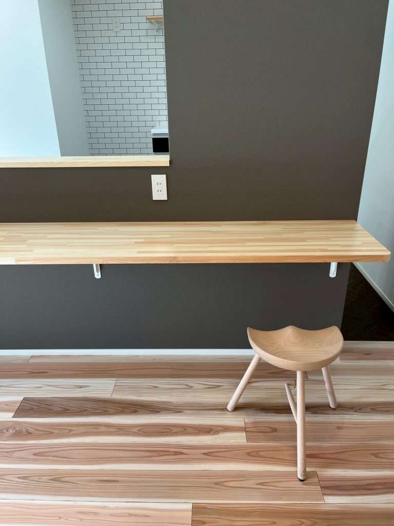 キッチン前カウンターの使い方｜暮らしが心地よくなる理由