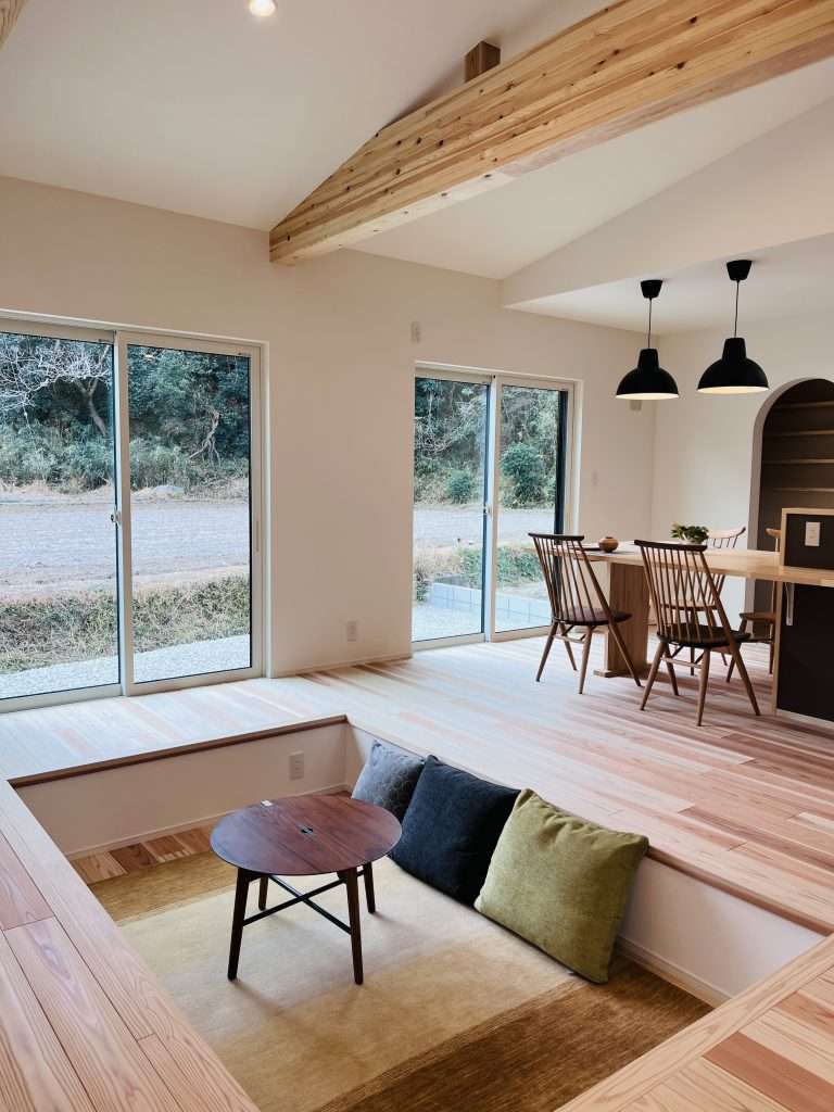 ダウンリビングとは？メリットと心地よく暮らす間取りのポイント